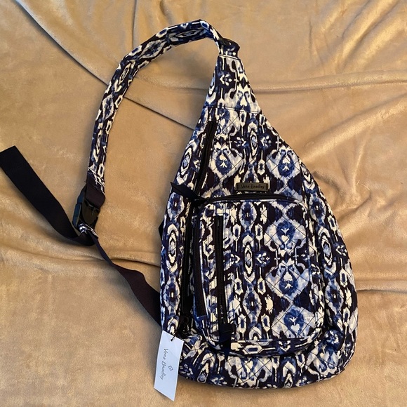 VERA BRADLEY SLING BACKPACK NWT - Picture 2 of 10